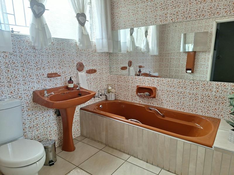 5 Bedroom Property for Sale in Orkney North West